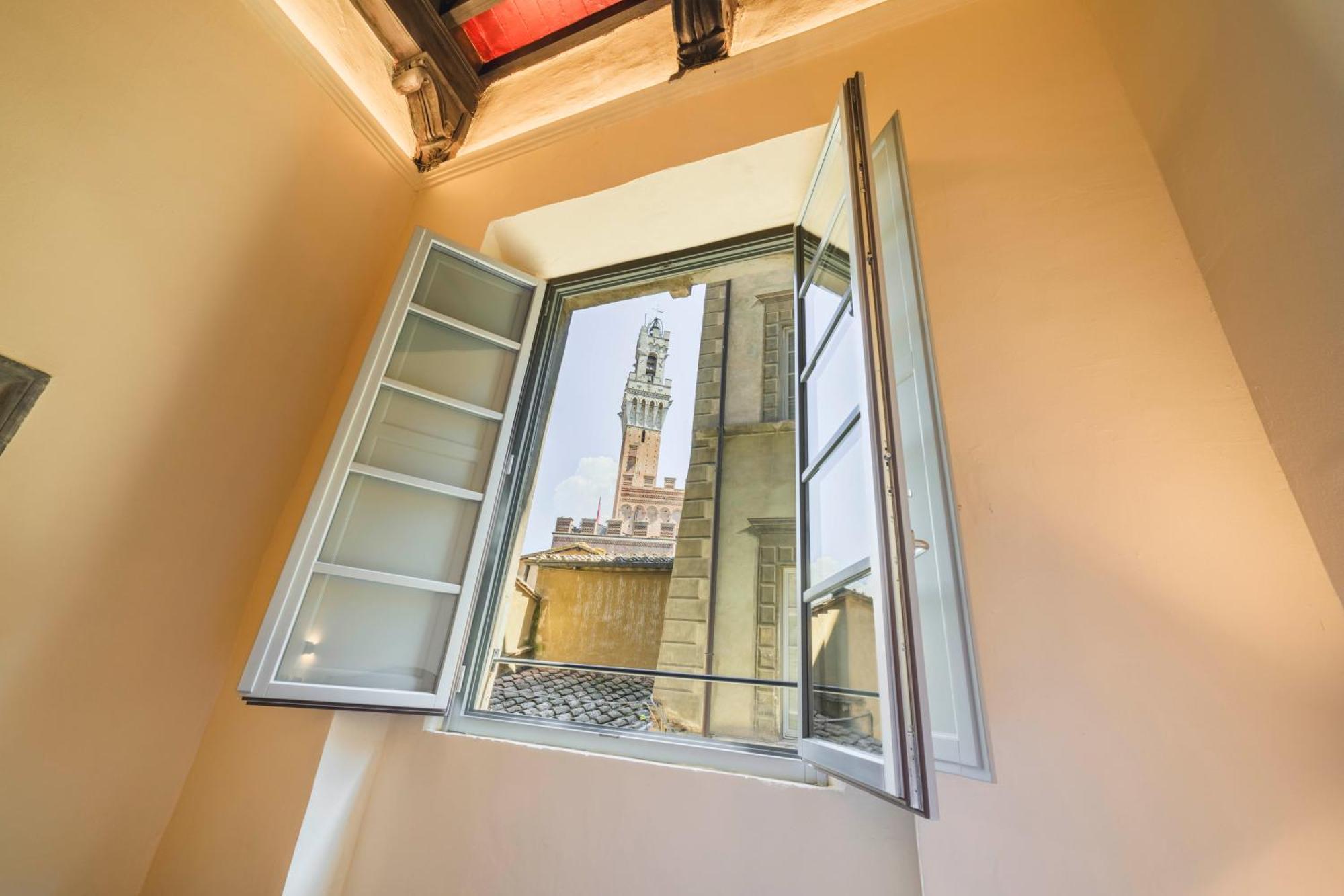 Palazzo Patrizi Suites & Spa Siena Exterior photo